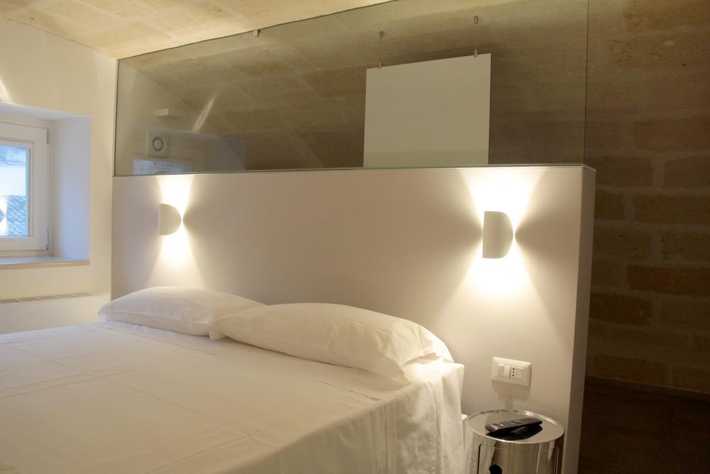Lamia Room Rentals มาเตรา ภายนอก รูปภาพ