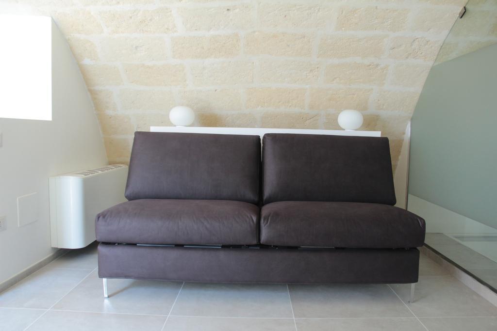 Lamia Room Rentals มาเตรา ภายนอก รูปภาพ