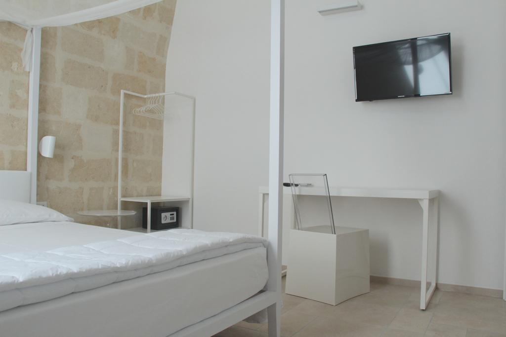 Lamia Room Rentals มาเตรา ภายนอก รูปภาพ
